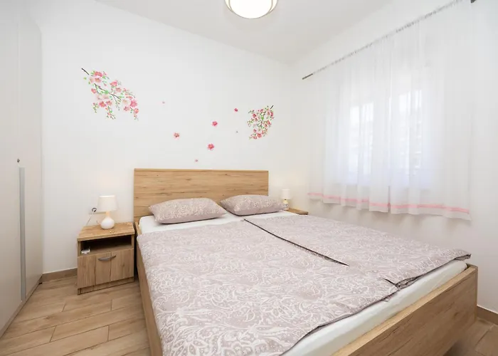 Apartment Beautiful Rajcic Split